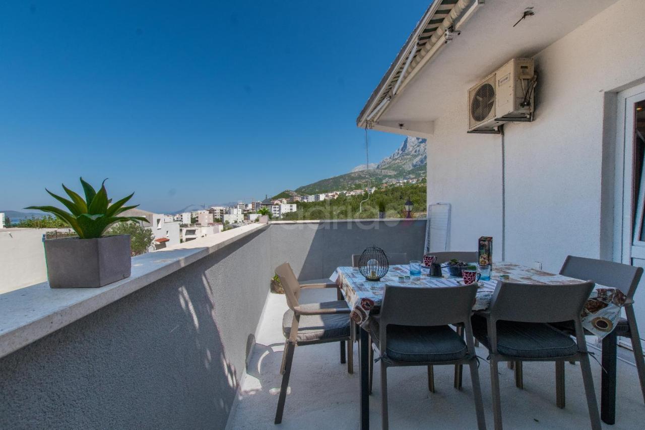 Apartment Vesna With Balcony & Free Parking Makarska Eksteriør bilde