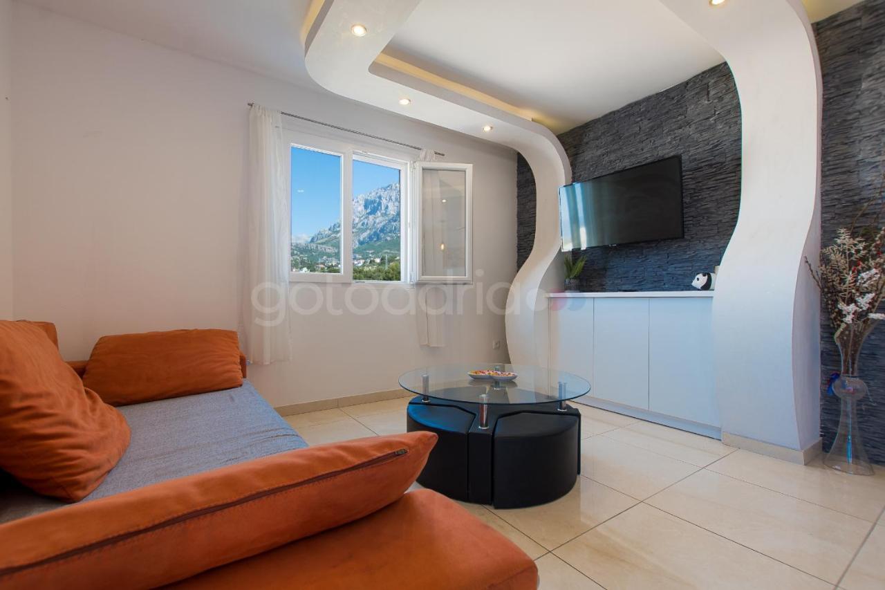 Apartment Vesna With Balcony & Free Parking Makarska Eksteriør bilde